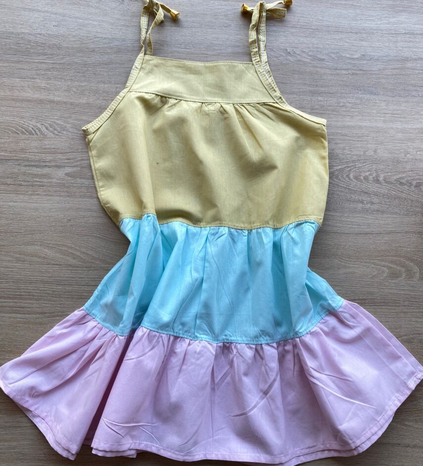 fernandaramoskids com br Vestido Infantil Feminino Alças com Amarração Amarelo, Verde e Rosa 2