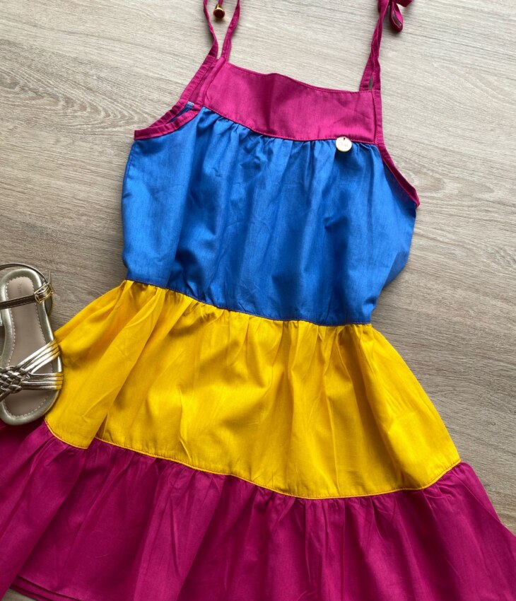 fernandaramoskids com br Vestido Infantil Feminino Alças com Amarração Azul, Amarelo e Pink 1