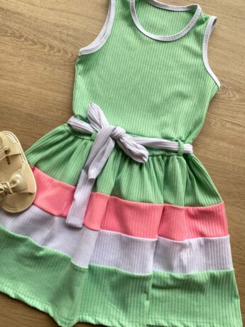 fernandaramoskids com br Vestido Infantil Feminino Canelado com Amarração Verde 1
