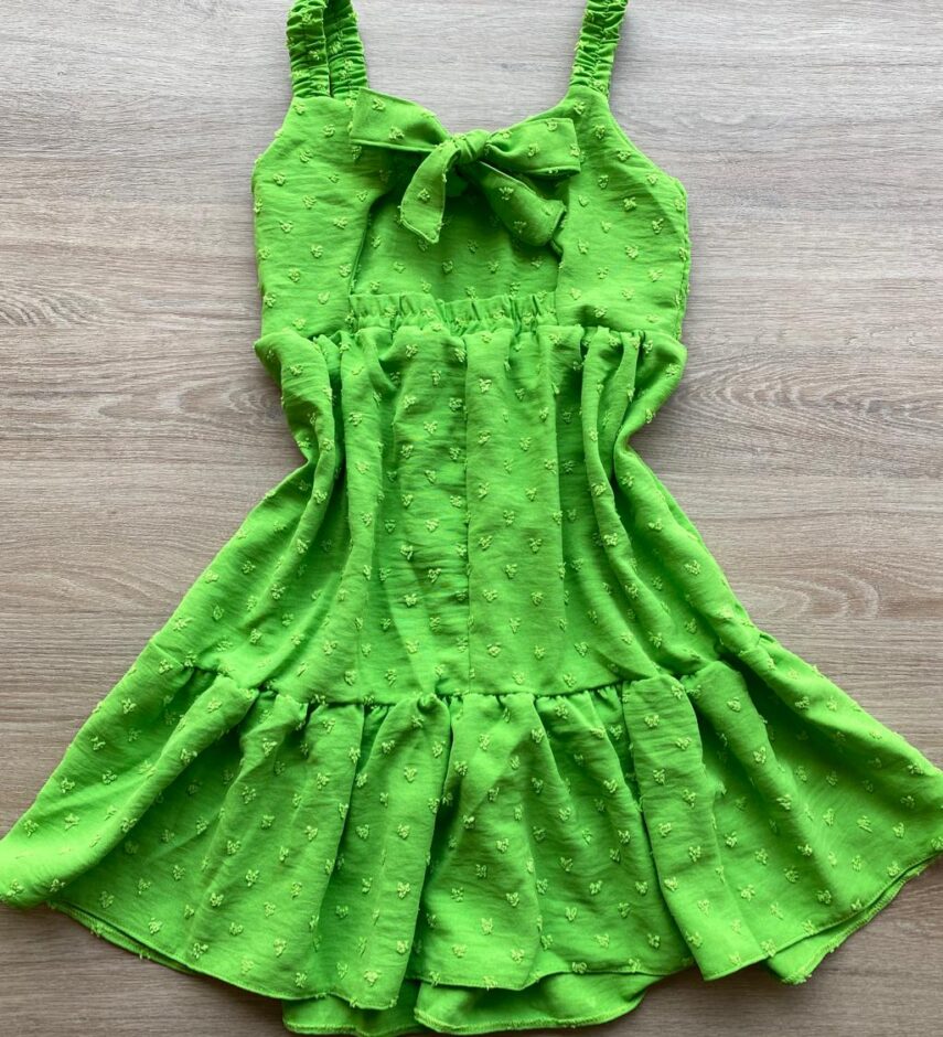 fernandaramoskids com br Vestido Infantil Feminino Curto Amarração Atrás Pipoquinha Verde 2