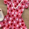 fernandaramoskids com br Vestido Infantil Feminino Curto Estampado Corações Rosa 1
