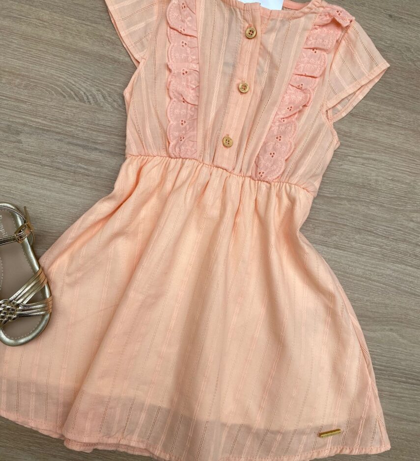 fernandaramoskids com br Vestido Infantil Feminino Detalhe em Laise Salmão 1