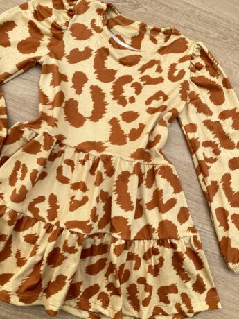 fernandaramoskids com br Vestido Infantil Feminino Soltinho Manga Longa Animal Print Bege 1