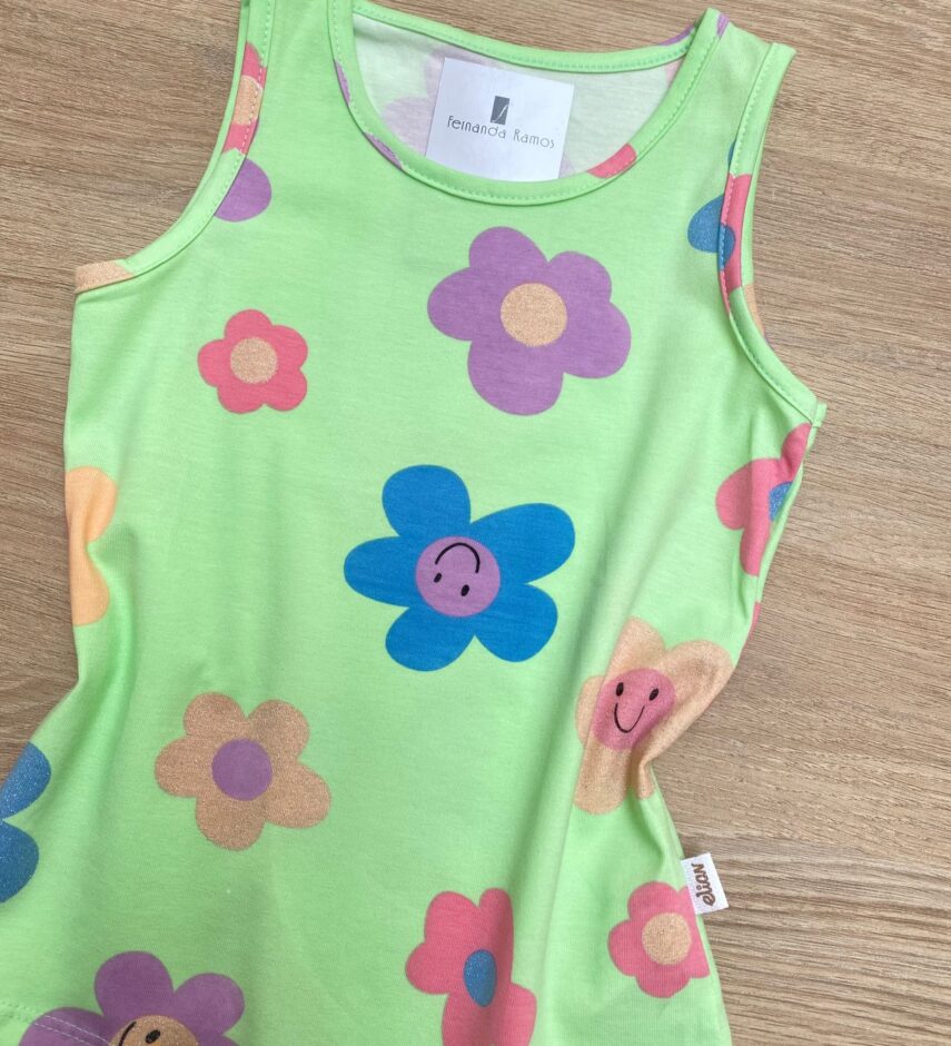 fernandaramoskids com br Blusa Regata Infantil Feminina com Estampa Floral Cor Verde 1