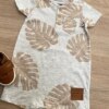 fernandaramoskids com br Body Infantil Masculino Estampado Folhas Bege 1