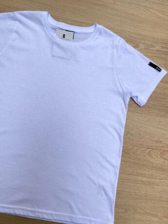 fernandaramoskids com br Camiseta Infantil Masculina Branca Básica 1