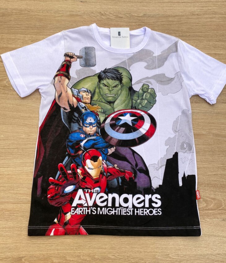 Camiseta Infantil Masculina Branca Estampada Avangers Fernanda Ramos Kids