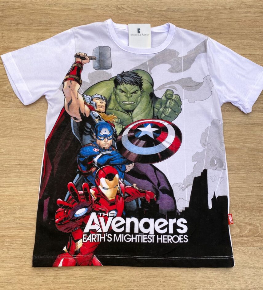 Camiseta Infantil Masculina Branca Estampada Avangers Fernanda Ramos Kids