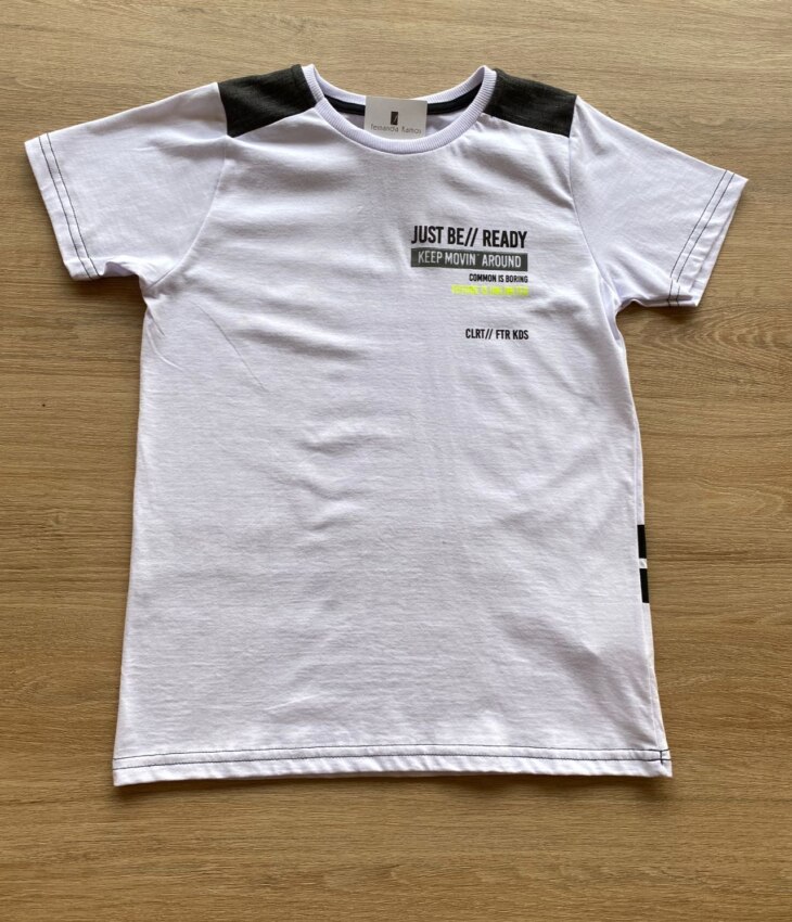 Camiseta Infantil Masculina Just Be Branca Detalhe Preto Fernanda Ramos Kids