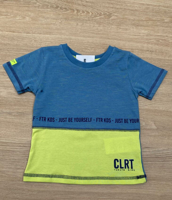 Camiseta Infantil Masculina Azul com Detalhe Verde Fernanda Ramos Kids