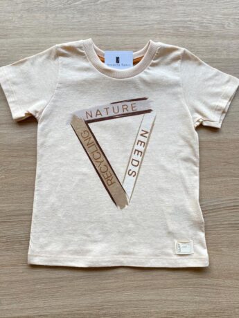 Camiseta Manga Curta Infantil Masculina Bege Estampada Fernanda Ramos Kids