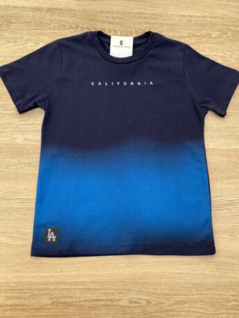 Camiseta Manga Curta Infantil Masculina California Azul Marinho Fernanda Ramos Kids