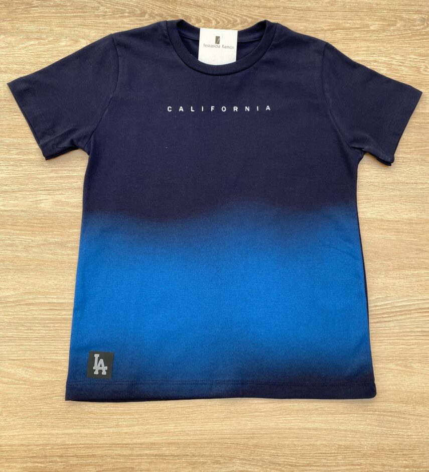 Camiseta Manga Curta Infantil Masculina California Azul Marinho Fernanda Ramos Kids
