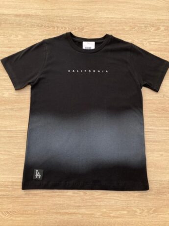 Camiseta Manga Curta Infantil Masculina California Preto Fernanda Ramos Kids