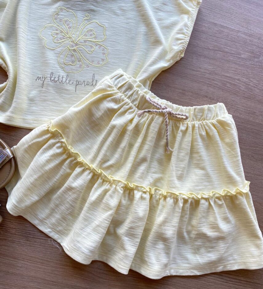 fernandaramoskids com br Conjunto Infantil Feminino Amarelo Cropped My Little Paradise Short Saia 1