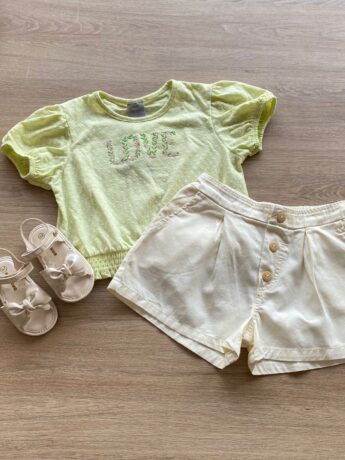 Conjunto Infantil Feminino Cropped Love Verde e Short Off White Fernanda Ramos Kids