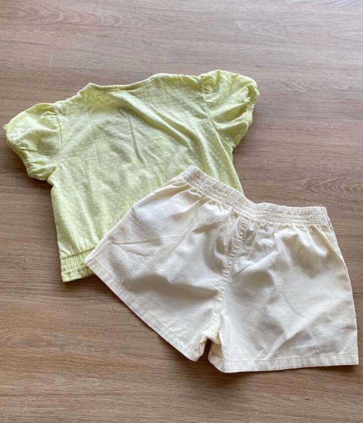 fernandaramoskids com br Conjunto Infantil Feminino Cropped Love Verde e Short Off White3