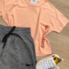 fernandaramoskids com br Conjunto Infantil Feminino Cropped You're Faney Salmão e Short Cinza 1