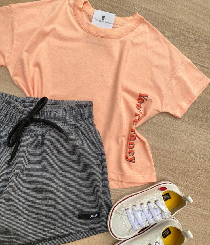 fernandaramoskids com br Conjunto Infantil Feminino Cropped You're Faney Salmão e Short Cinza 1