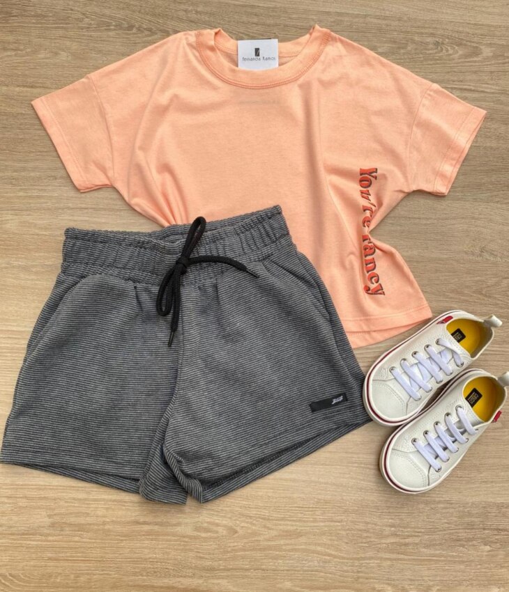 Conjunto Infantil Feminino Cropped You're Faney Salmão e Short Cinza Fernanda Ramos Kids