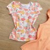 fernandaramoskids com br Conjunto Infantil Feminino Macaquinho Salmão e Blusa Manga Curta 4