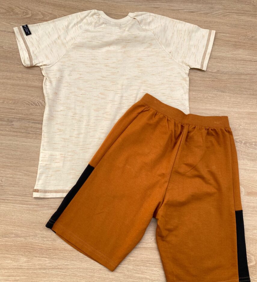 fernandaramoskids com br Conjunto Infantil Masculino Camiseta Bege Mesclada e Bermuda Caramelo 3