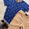 fernandaramoskids com br Conjunto Infantil Masculino Camiseta Estampada Azul e Bermuda Caramelo 1