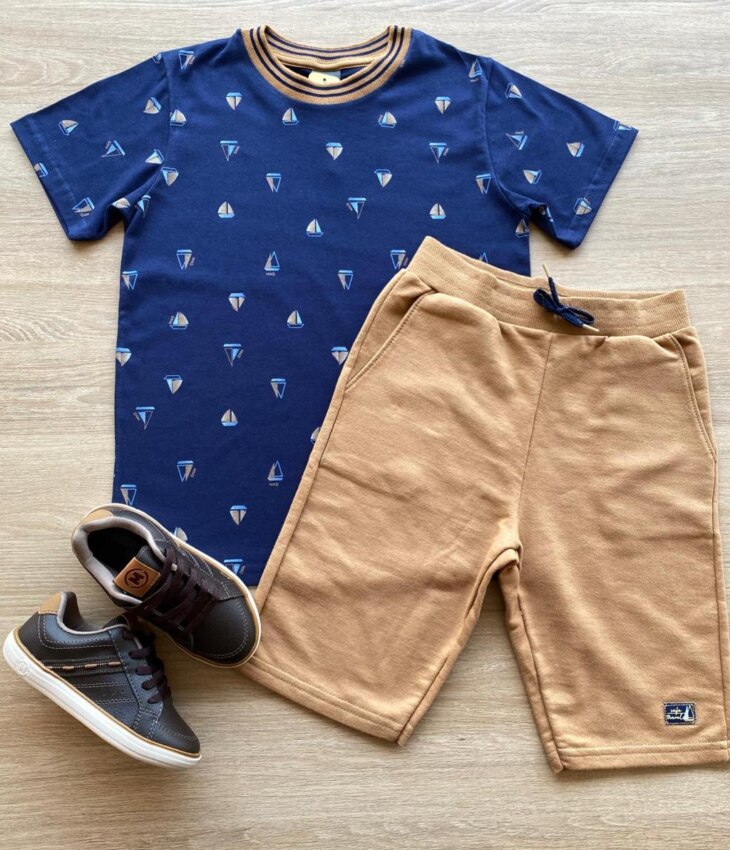 Conjunto Infantil Masculino Camiseta Estampada Azul e Bermuda Caramelo Fernanda Ramos Kids