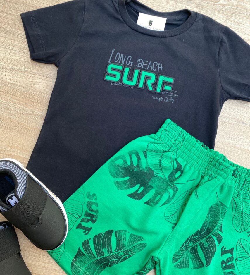 fernandaramoskids com br Conjunto Infantil Masculino Camiseta Long Beach Surf e Bermuda Verde 2