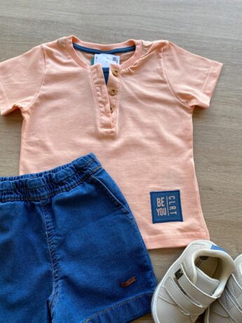 fernandaramoskids com br Conjunto Infantil Masculino Camiseta Salmão e Bermuda Jeans 1