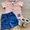 Conjunto Infantil Masculino Camiseta Salmão e Bermuda Jeans Fernanda Ramos Kids