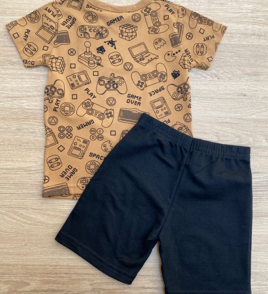 fernandaramoskids com br Conjunto Infantil Masculino Camiseta Start Marrom e Bermuda Preta 2