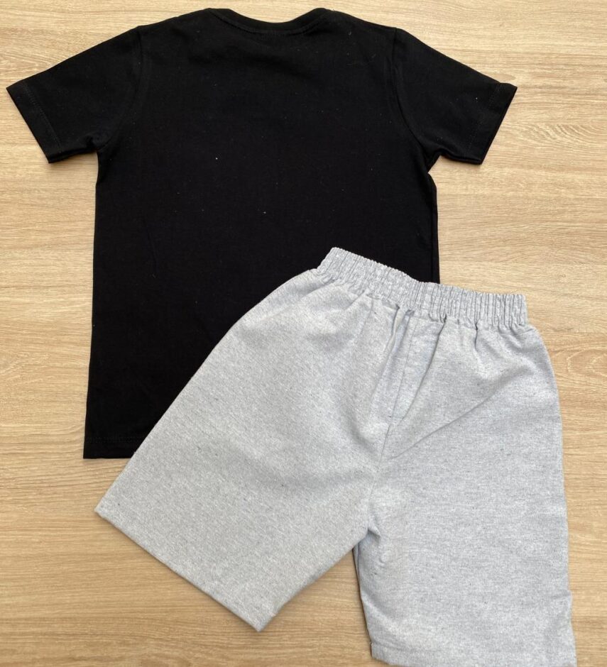 fernandaramoskids com br Conjunto Infantil Masculino Camiseta Think Brave e Bermuda Cinza 3