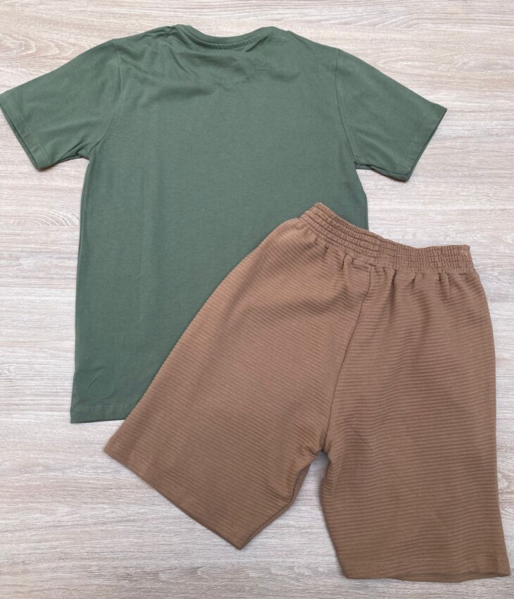 fernandaramoskids com br Conjunto Infantil Masculino Camiseta Verde e Bermuda Marrom 3