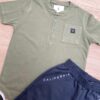 fernandaramoskids com br Conjunto Infantil Masculino Camiseta Verde Militar e Bermuda Grafite 1