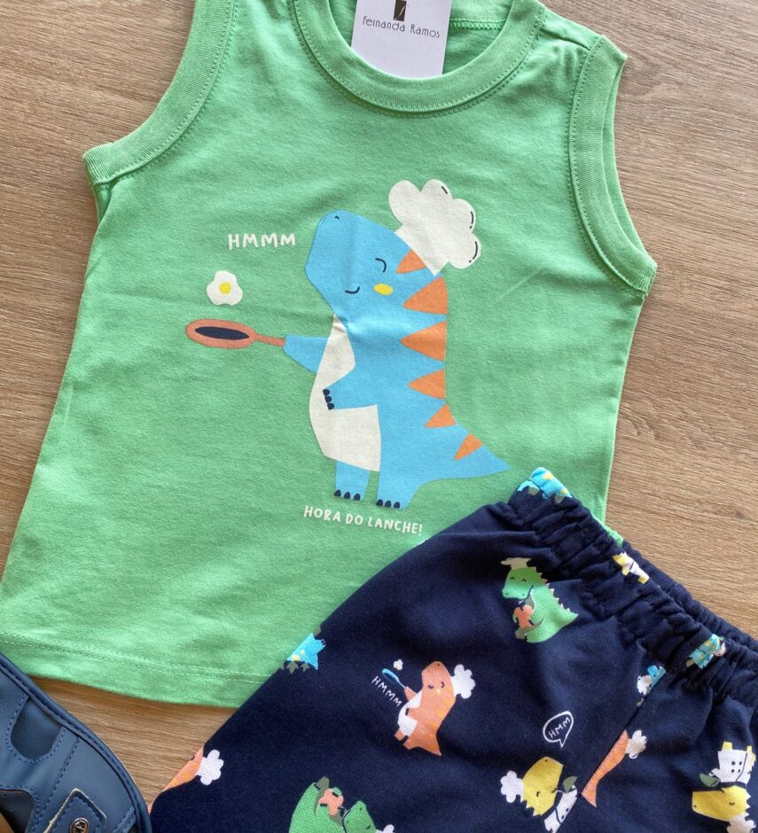 fernandaramoskids com br Conjunto Infantil Masculino Regata Verde Estampada e Bermuda Azul 1