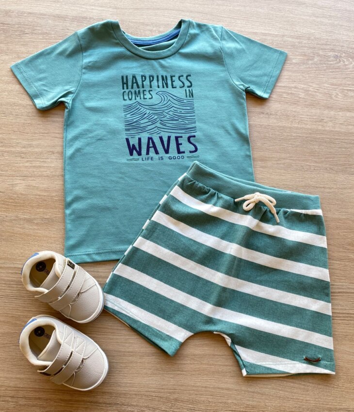 Conjunto Infantil Masculino Verde Camiseta Happiness e Bermuda Listrada Fernanda Ramos Kids