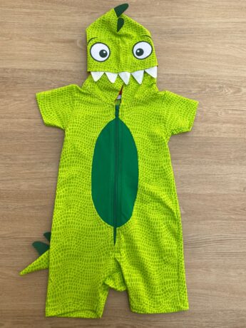 Macacão Pijama Infantil Masculino Kigurumi Dinossauro Verde Fernanda Ramos Kids