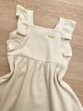 fernandaramoskids com br Vestido Infantil Feminino com Babado Bege 1