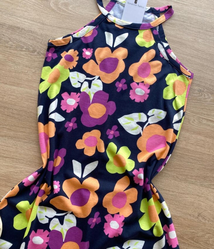 fernandaramoskids com br Vestido Infantil Feminino Curto Estampa Floral Fundo Azul Marinho 1