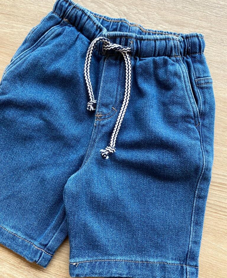 fernandaramoskids com br Bermuda Infantil Masculina Jeans Médio com Cordão e Bolsos1