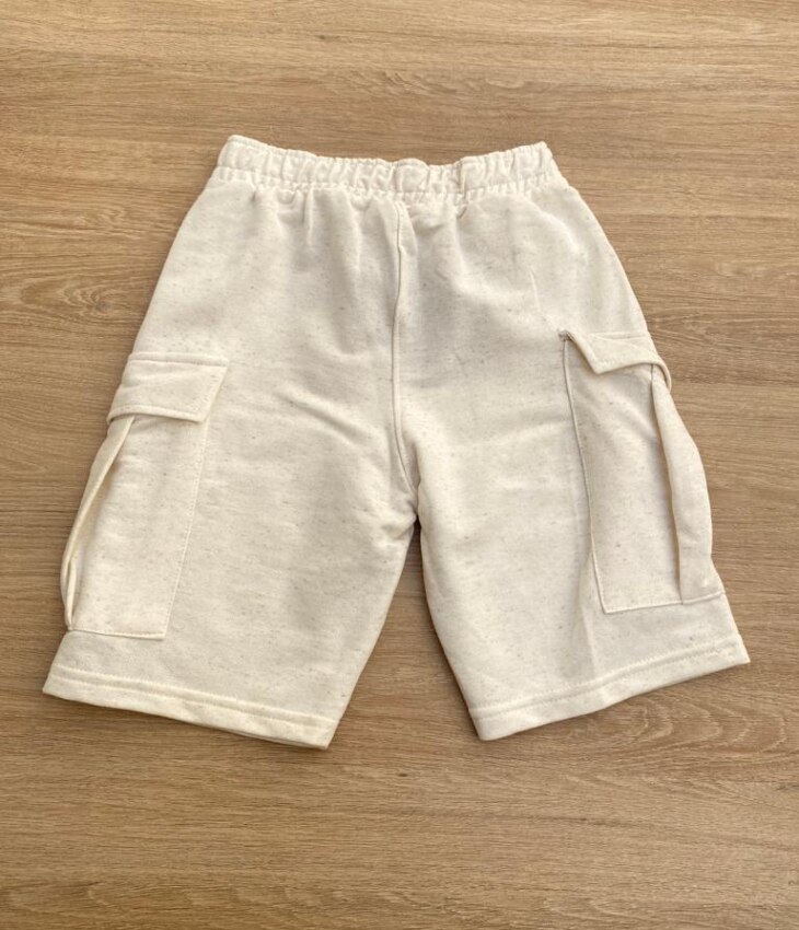 fernandaramoskids com br Bermuda Masculina Infantil Moletom Cru com Cordão e Bolsos2