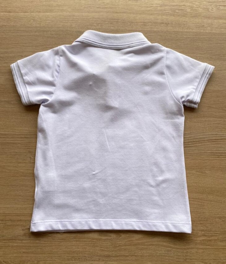 Camiseta Infantil Masculina Casual Slim Ogochi Gola Polo Branca da Fernanda Ramos Kids Fernanda Ramos Kids