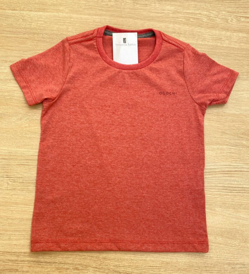 Camiseta Infantil Masculina Essencial Ogochi Vermelha Mesclada Fernanda Ramos KIds