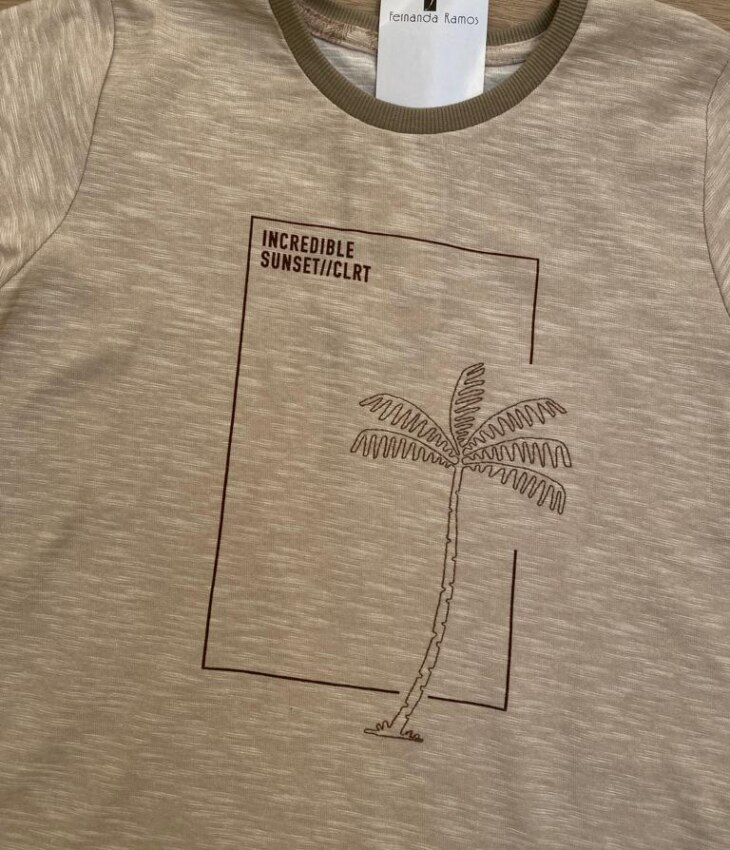 fernandaramoskids com br Camiseta Infantil Masculina Manga Curta Bege Coqueiro1