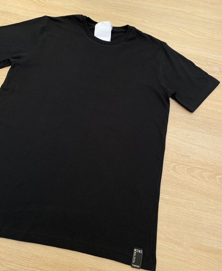 fernandaramoskids com br Camiseta Preta Masculina Infantil Básica Manga Curta1