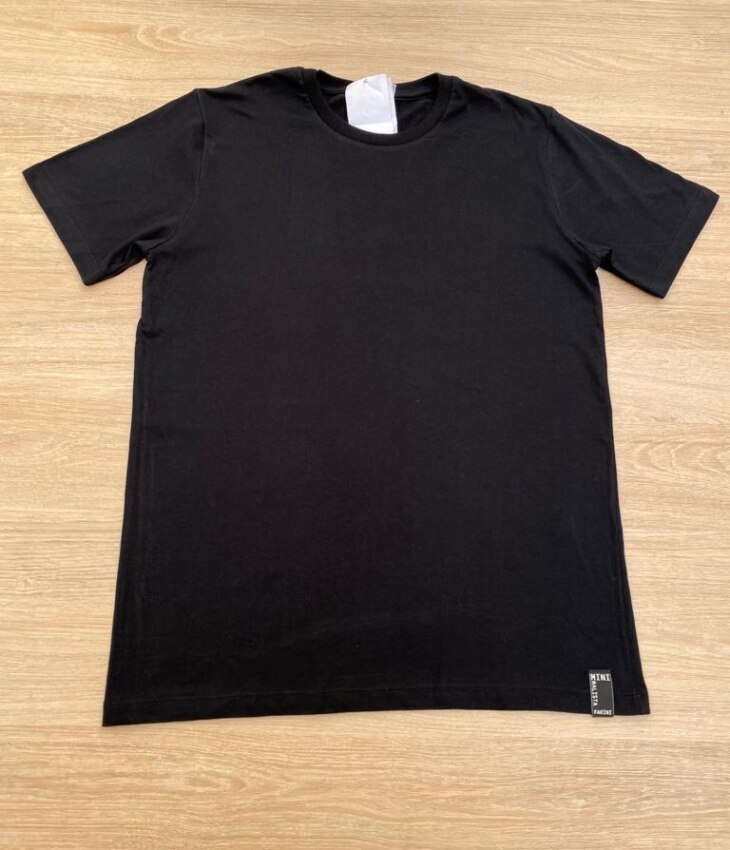 Camiseta Preta Masculina Infantil Básica Manga Curta Fernanda Ramos Kids