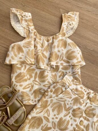 fernandaramoskids com br Conjunto Feminino Infantil Cropped e Short Estampado Bege1