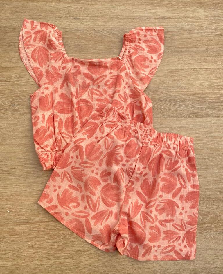 fernandaramoskids com br Conjunto Feminino Infantil Cropped e Short Estampado Salmão3