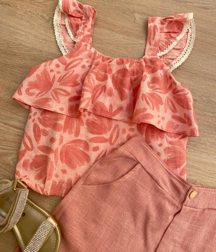 fernandaramoskids com br Conjunto Feminino Infantil Cropped Estampado e Short Salmão com Bolsos1